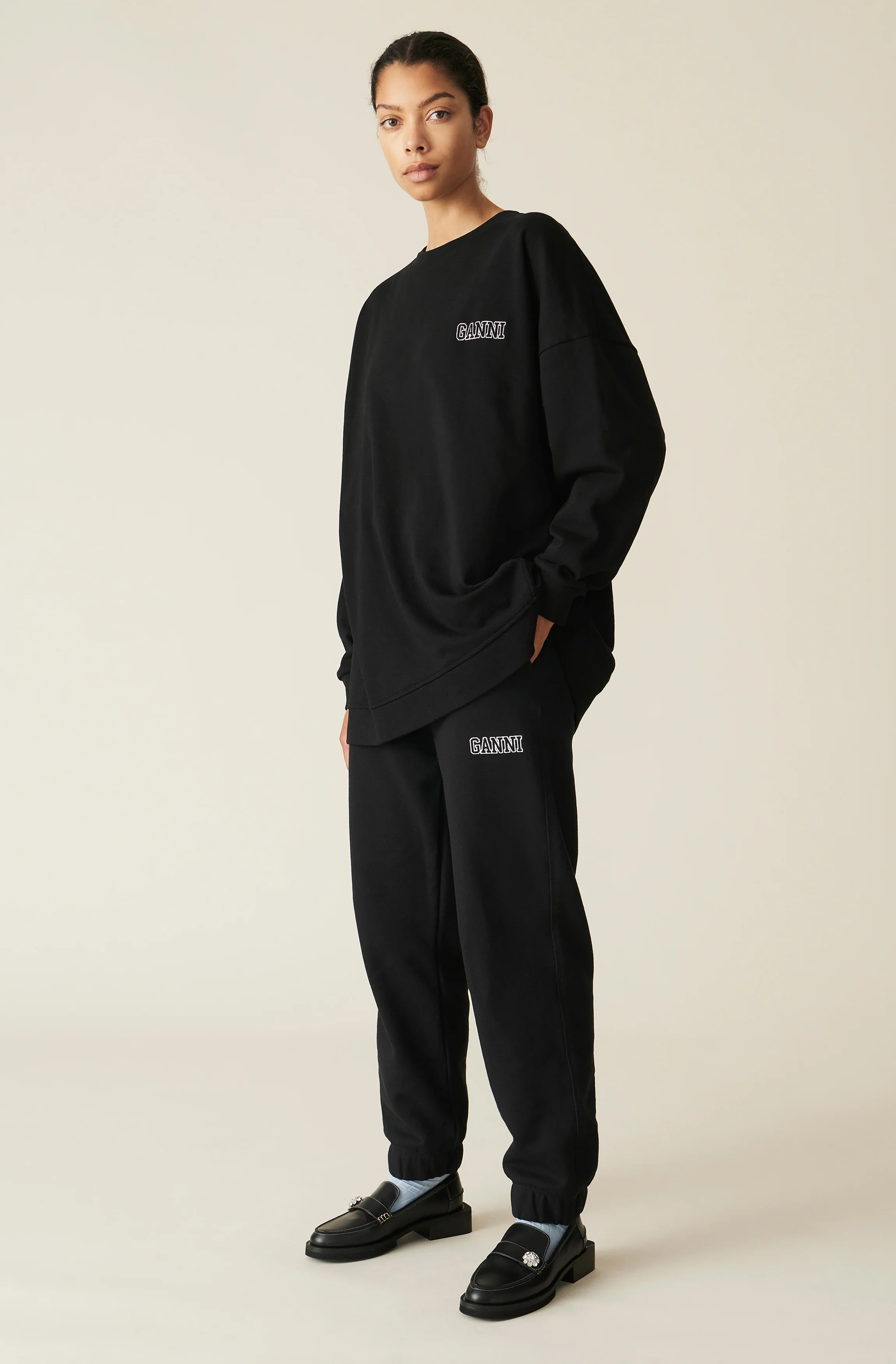Oversized Sweatshirt | Black - Image 3