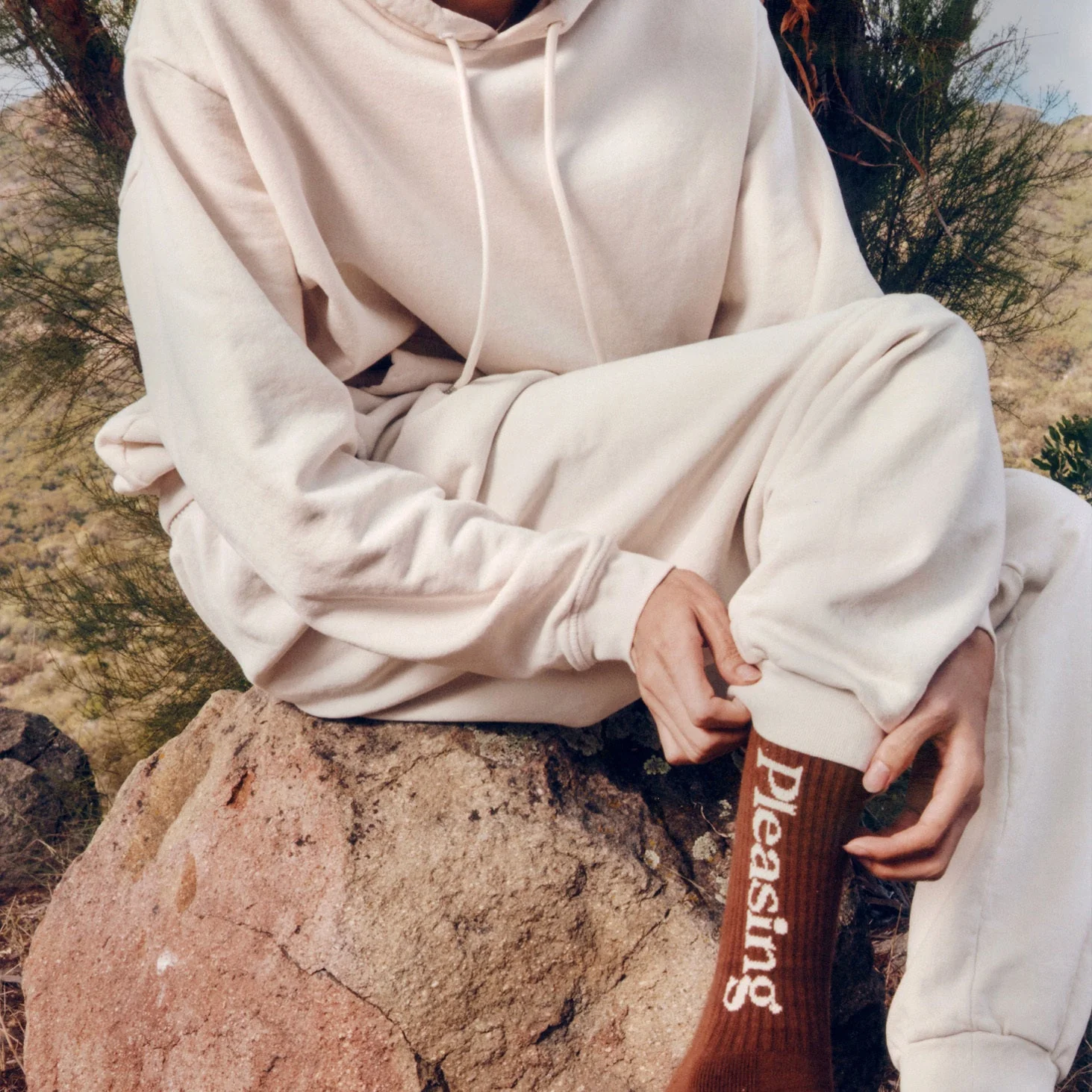 The Pleasing Sweatpant | Cream - Image 3